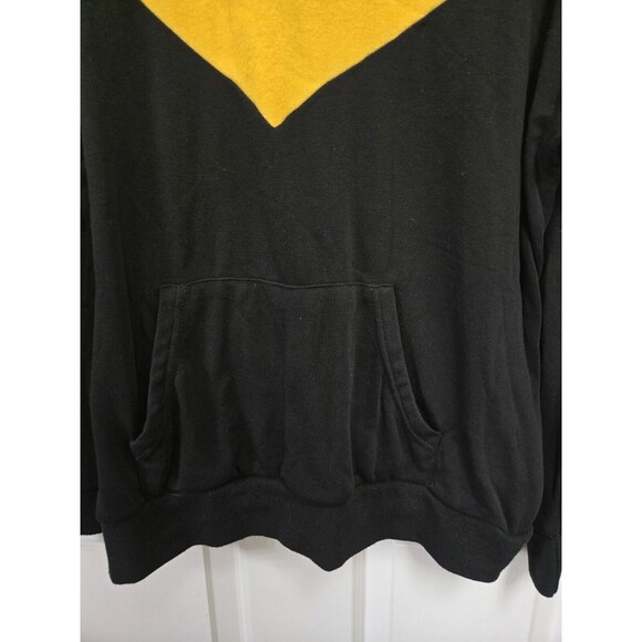 Harry Potter Hufflepuff Quidditch Sweater Sweatshirt With Pocket M - Picture 2 of 5